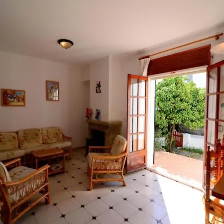 The House In Has 3 Bedrooms L'Escala