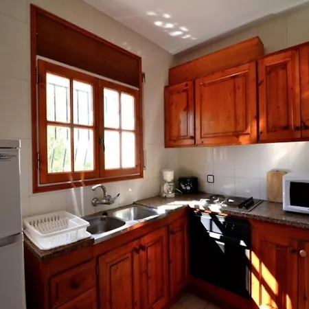 The House In Has 3 Bedrooms * L'Escala