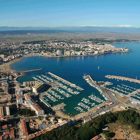The House In Has 3 Bedrooms L'Escala